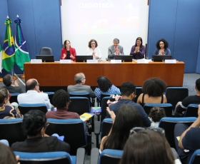 Assinatura de Inauguração da Cuidoteca da UnB. 23/02/2026 Foto: Anastácia Vaz/Secom UnB